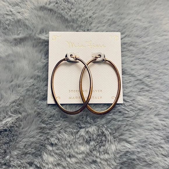 Mia Fiore Sterling Silver Oval Hoop Earrings - Picture 1 of 4